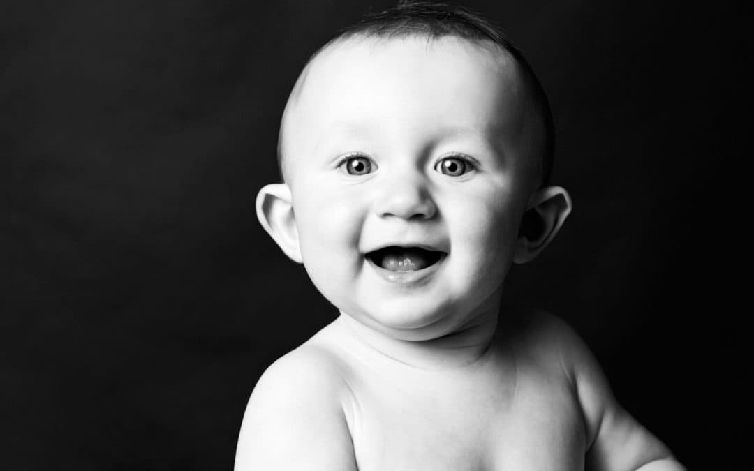 Baby billede i sort/hvid
